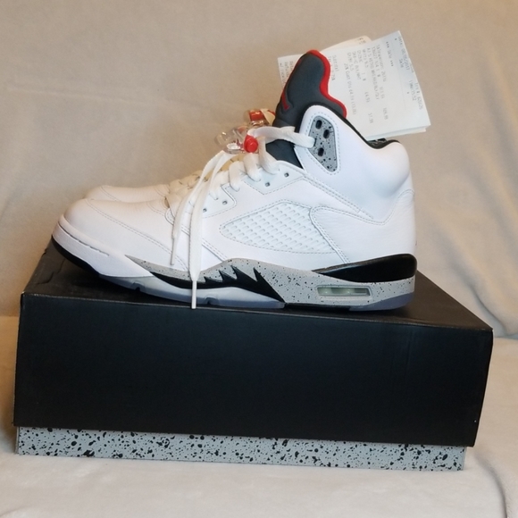 Jordan Retro 5 - Picture 2 of 6